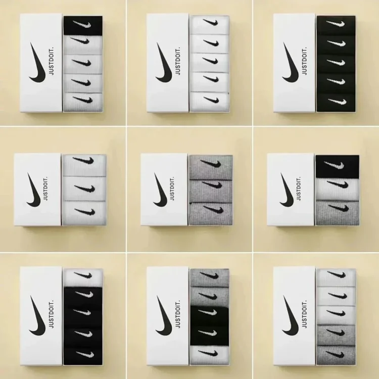 NIKE socks