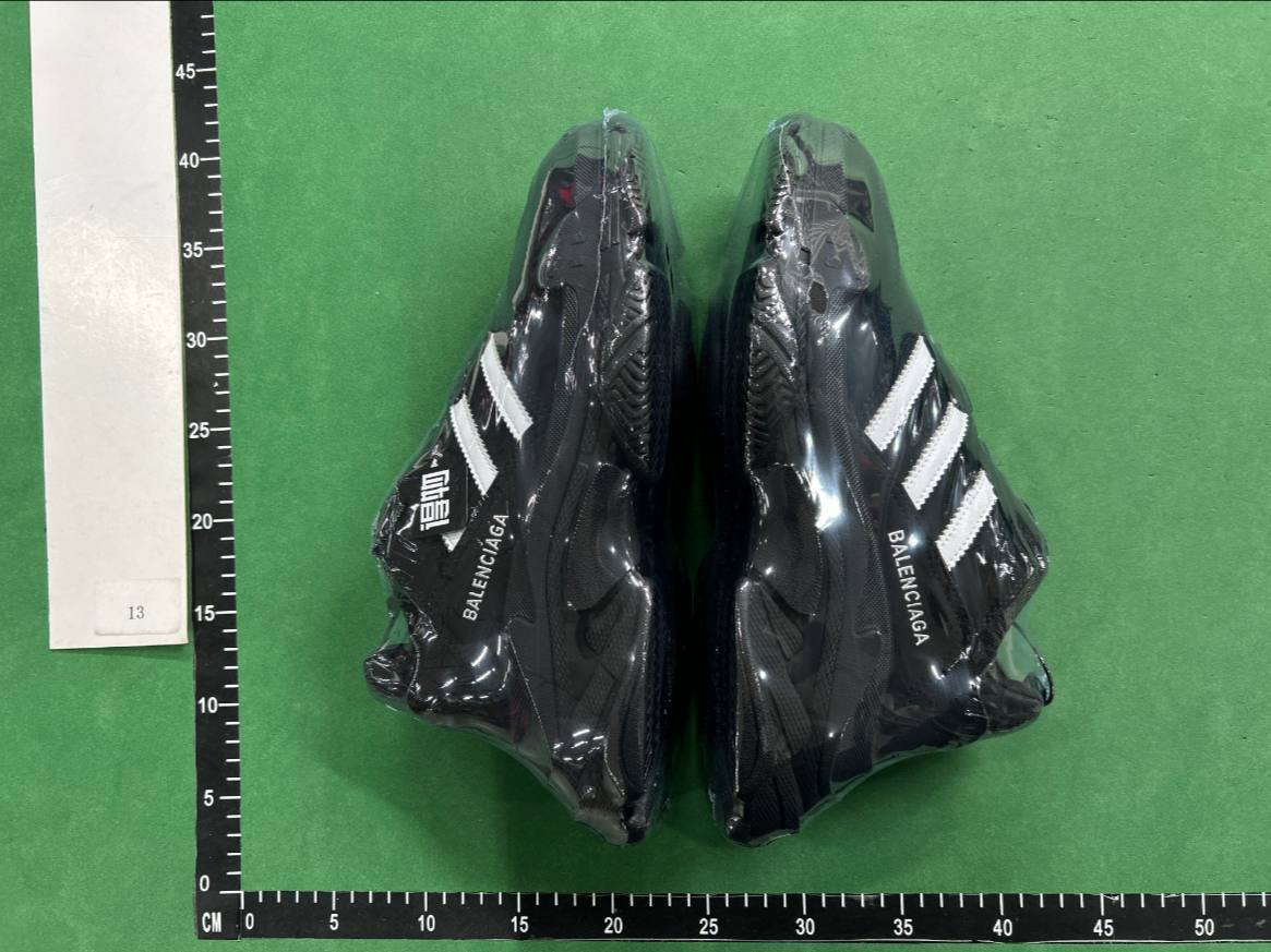 adidas balenciaga triple s — QC reference 2