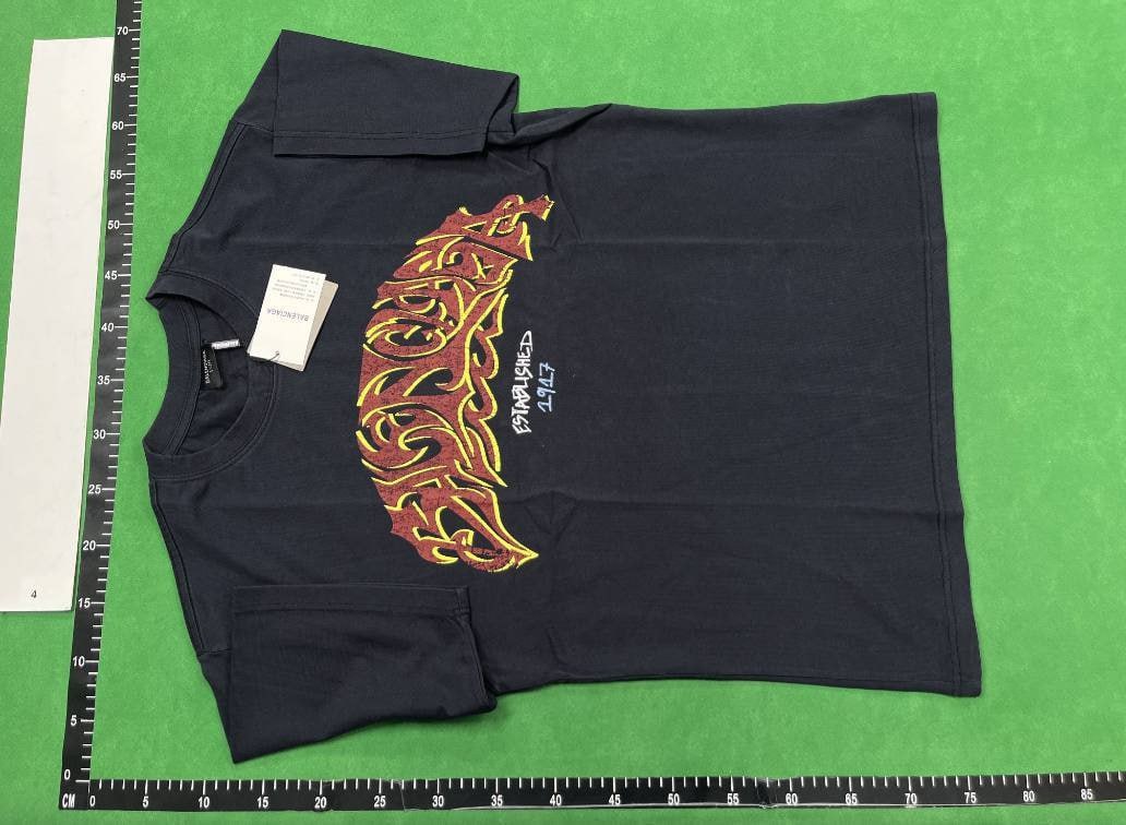 Balenciaga T-shirt (36 CP) — QC reference 3