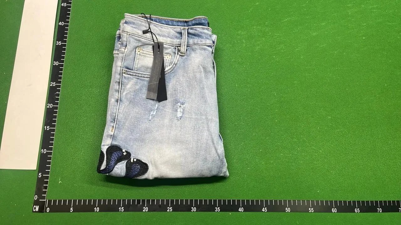 AMIRI Jeans — QC reference 4
