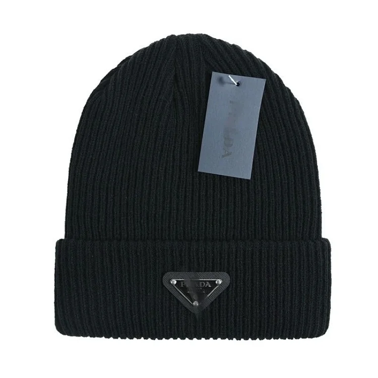 prada hat