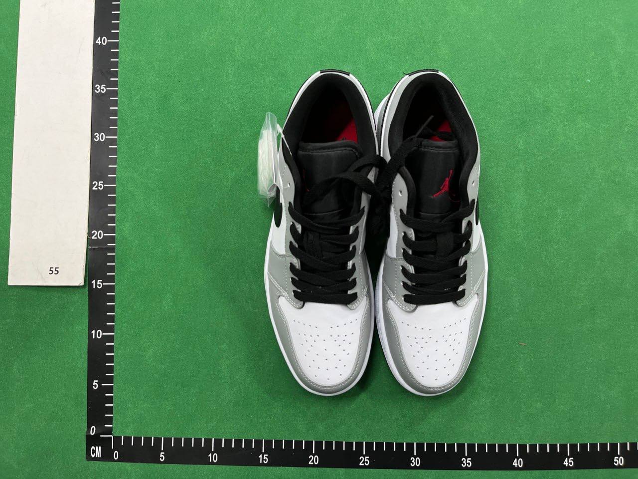 Jordan 1 Low — QC reference 4
