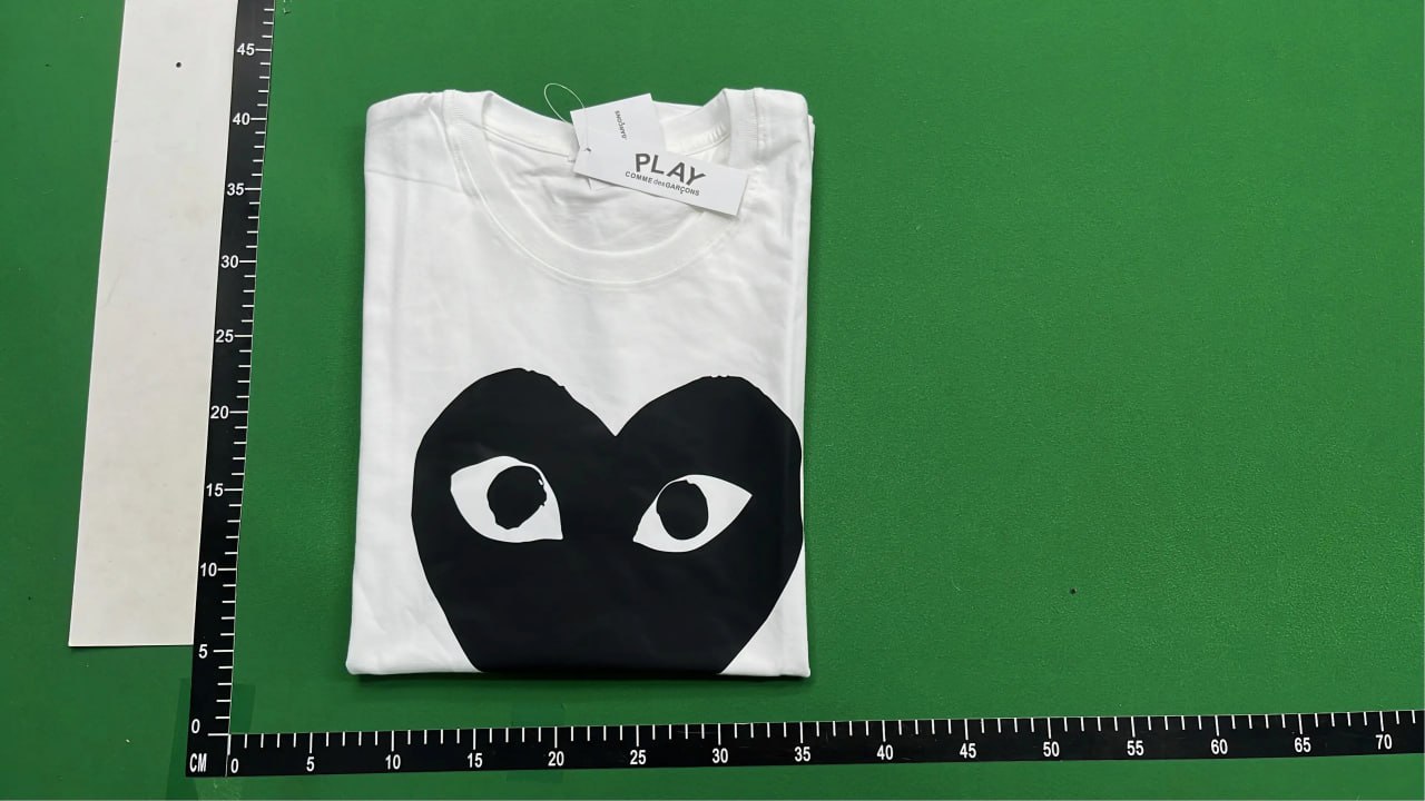 Play T-shirt tee (40+) — QC reference 2
