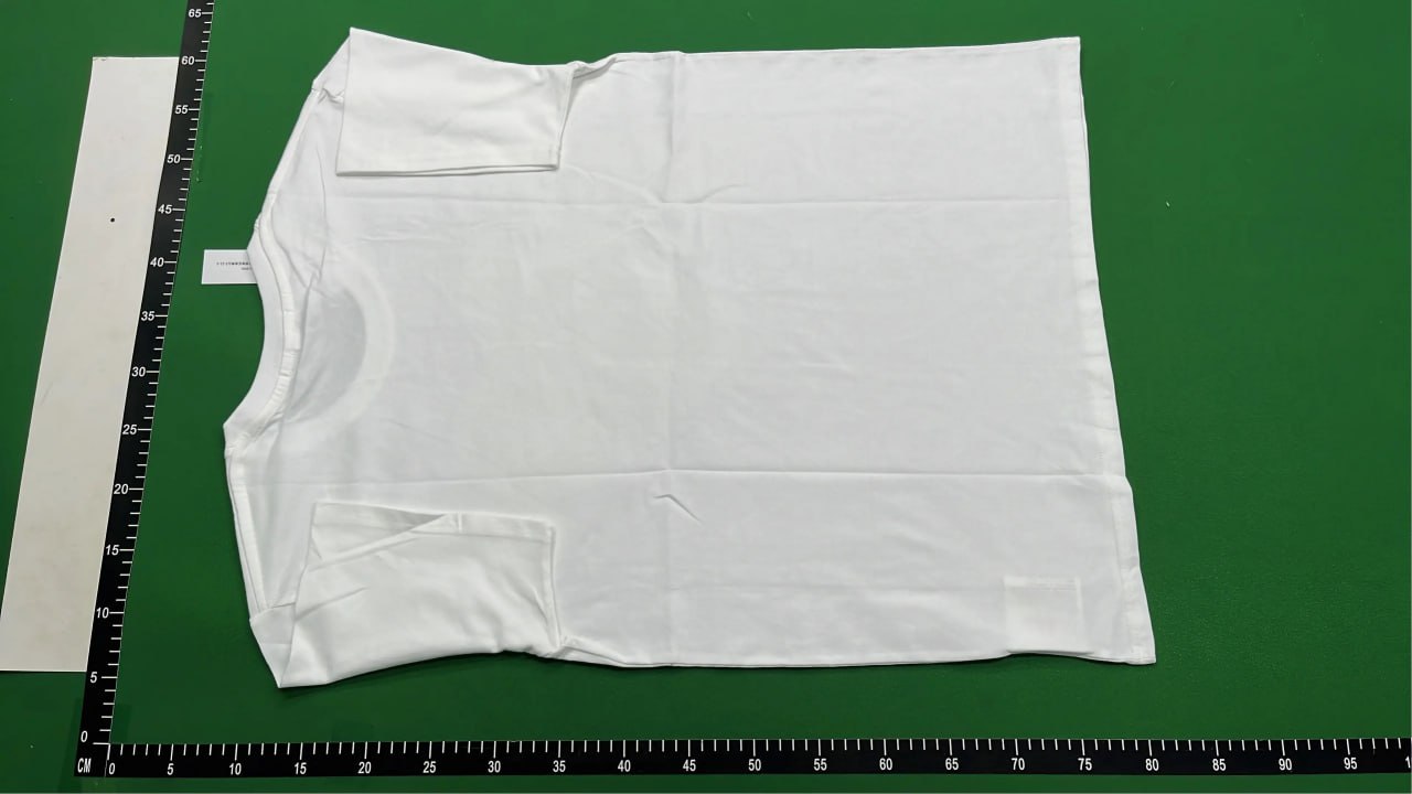 Play T-shirt tee (40+) — QC reference 3