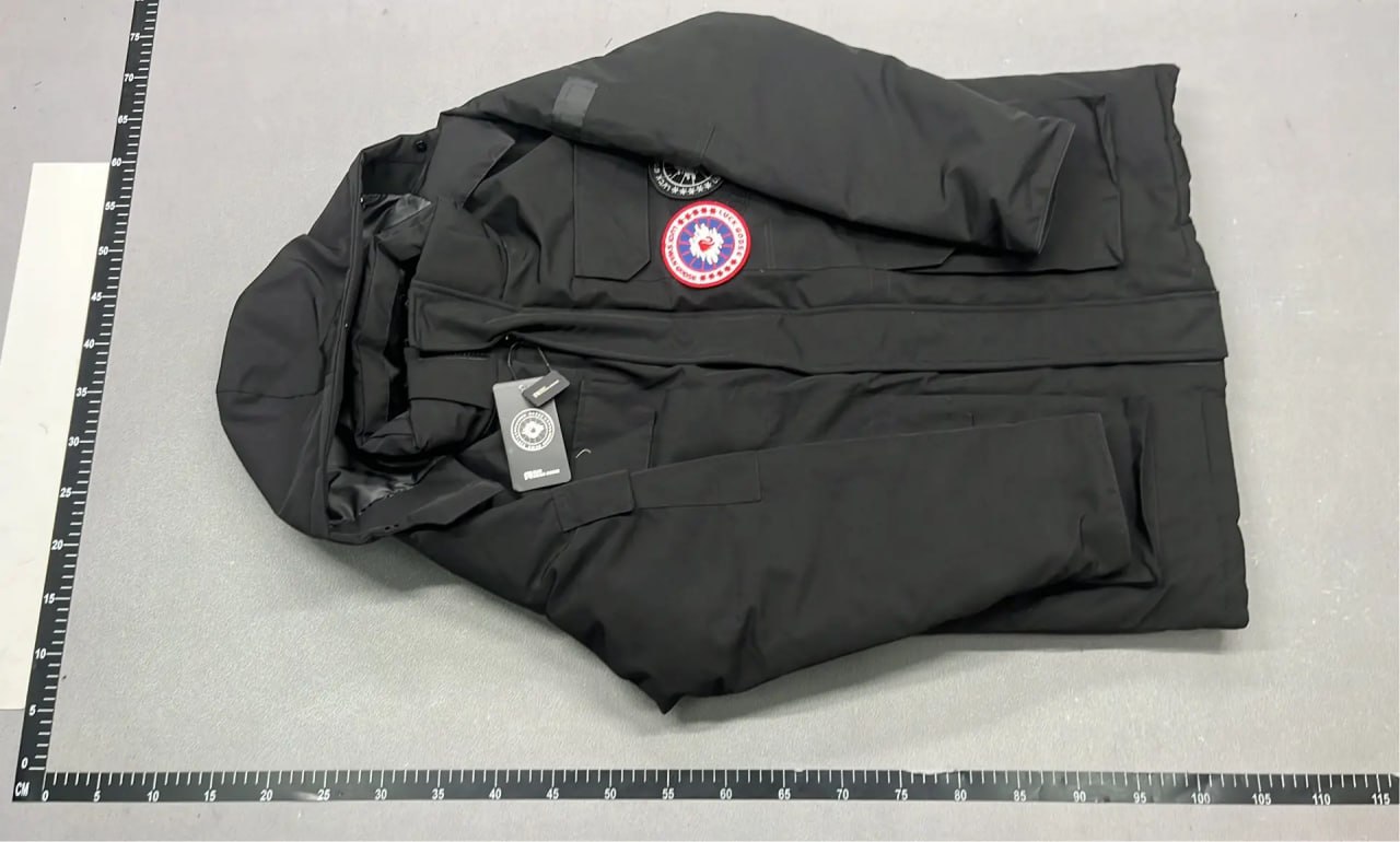 Canada Goose Jacket — QC reference 4