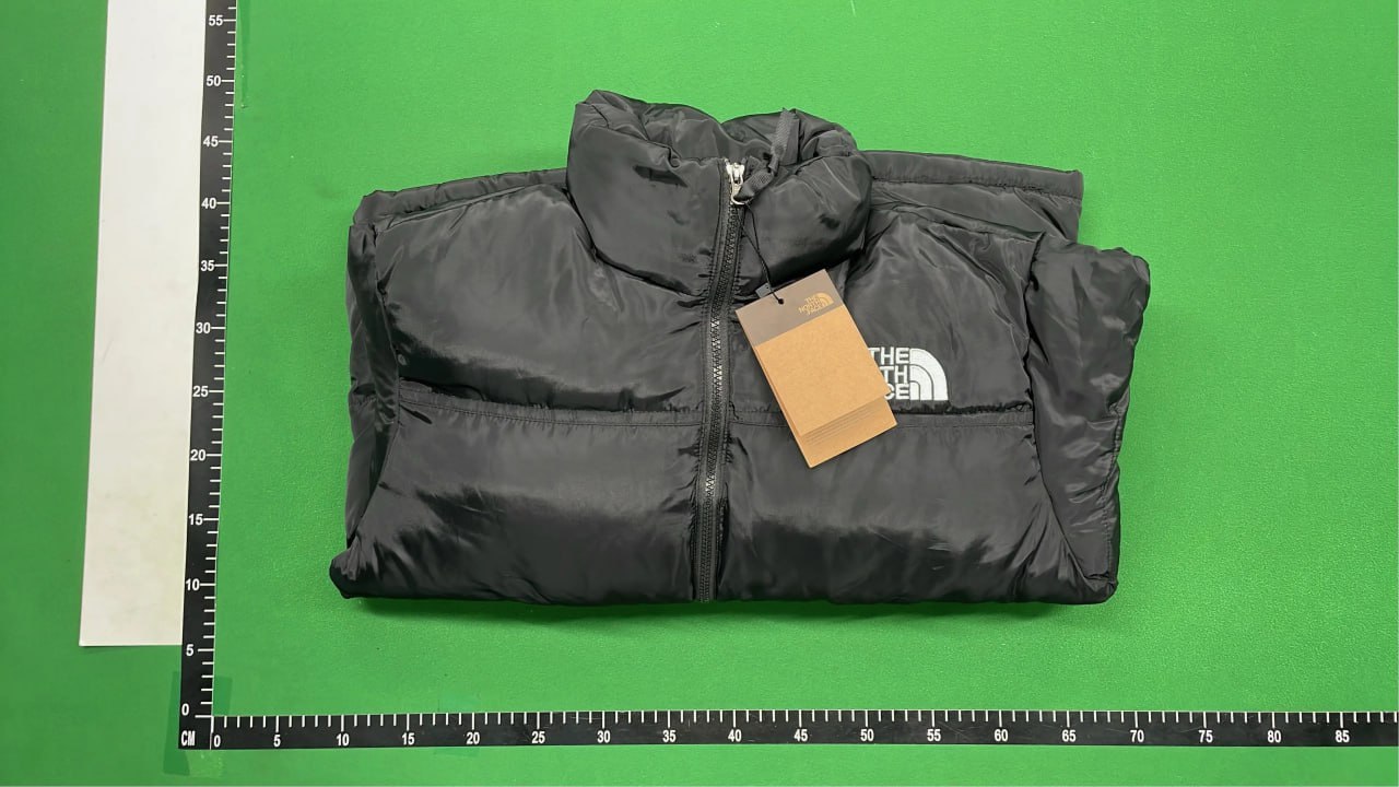 North Face down jacket — QC reference 2