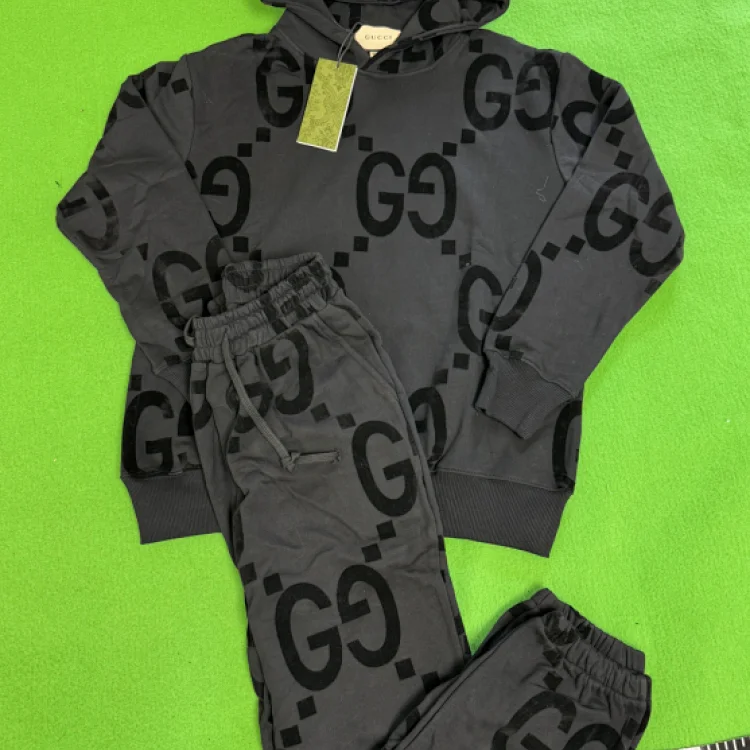 GUCC down jacket/sweater/Cardigan sweate