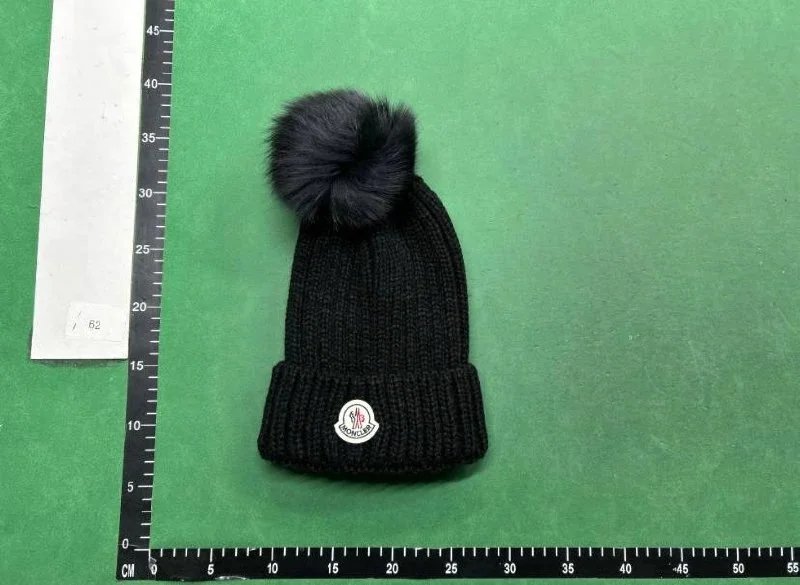Moncler Beanie ( 39 + styles) — QC reference 4