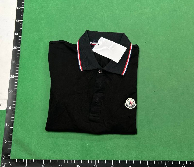 Polo Moncler — QC reference 2