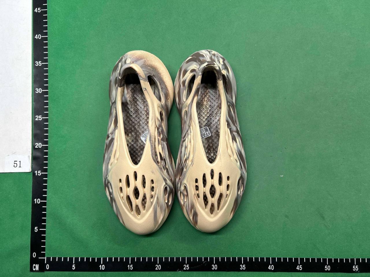 Yeezy Foam Runner — QC reference 3