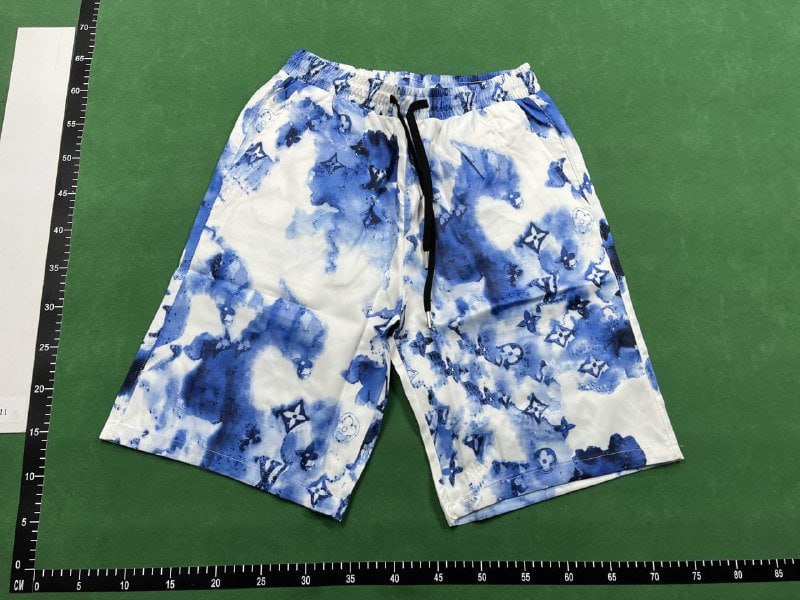 Louis Vuitton suit (40 CP) — QC reference 2