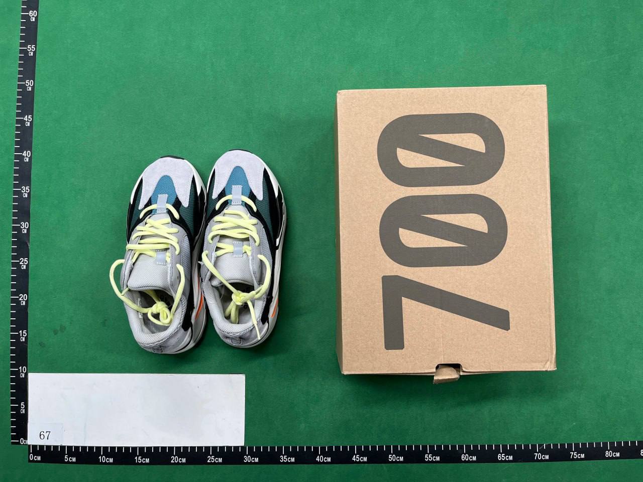 YEEZY 700V3 (Colors) — QC reference 4