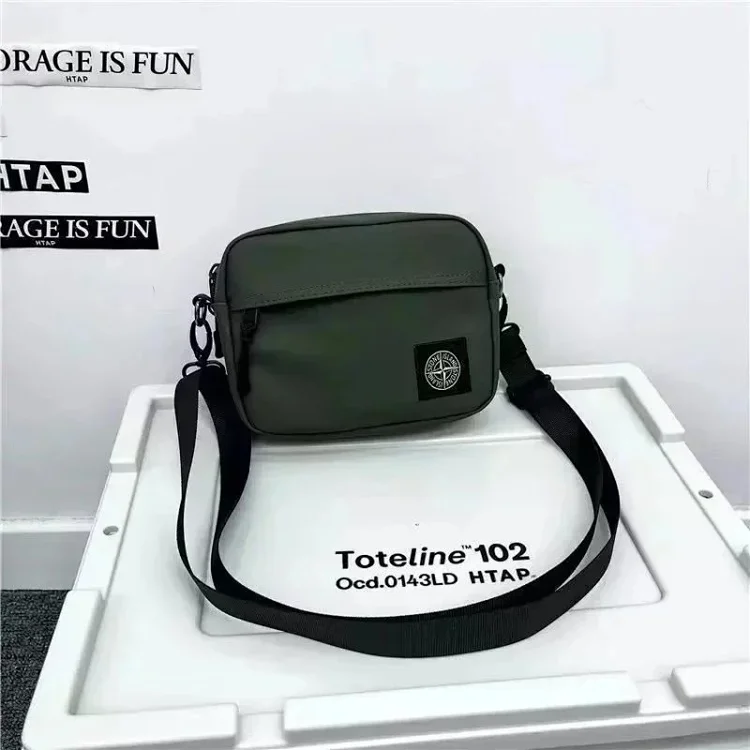 stone island bag (40 CP)