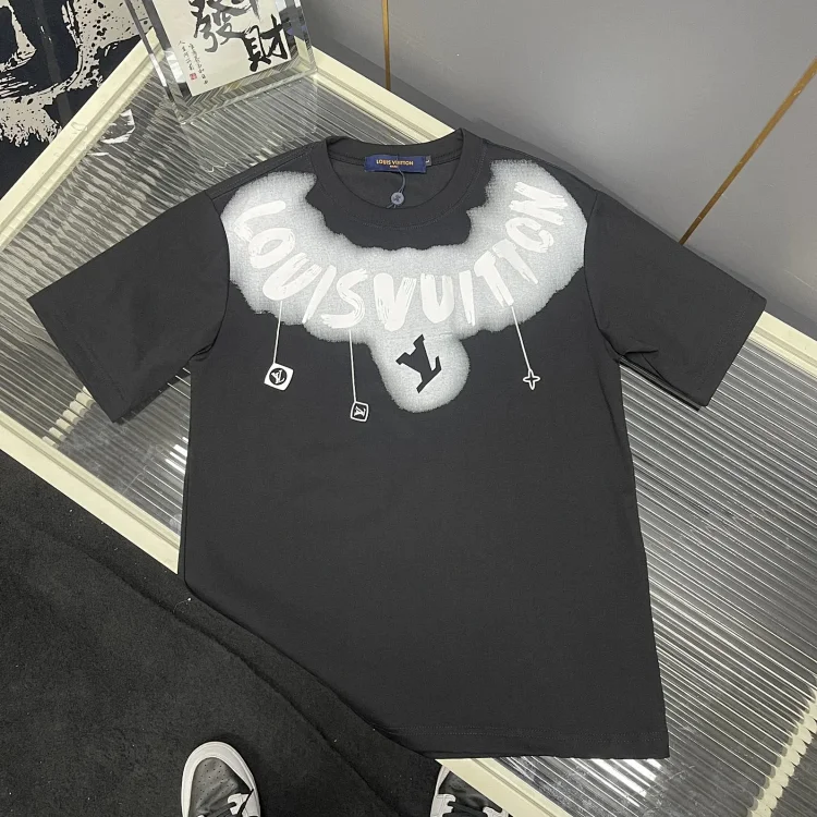 Louis Vuitton T-shirt Tee