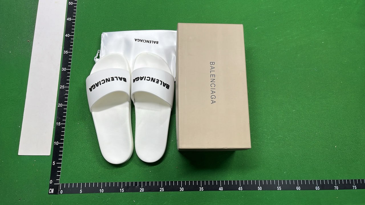 Balenciaga Slides — QC reference 2