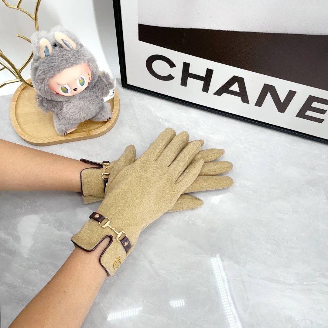 LV Gloves — QC reference 2