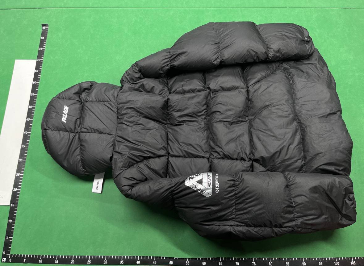 Palace Down coat — QC reference 4