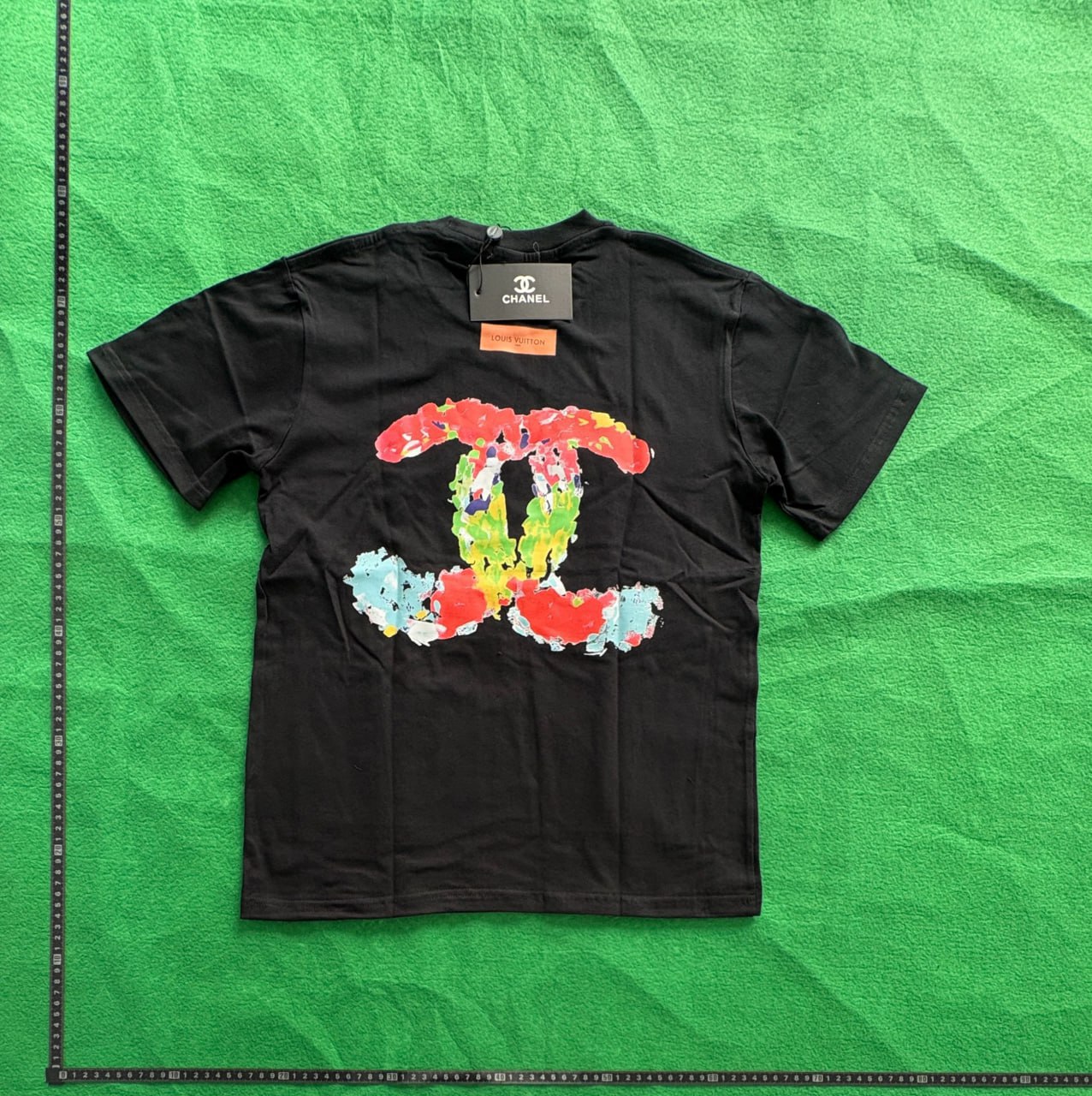 Louis Vuitton Graphic T-Shirt [40 styles
