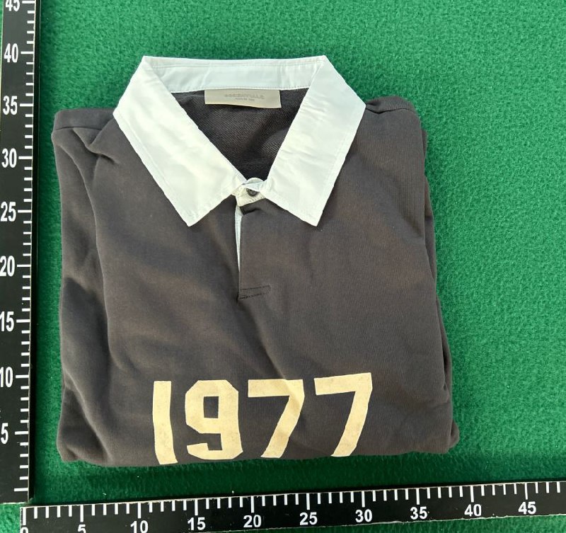 Essential Sweater — QC reference 4