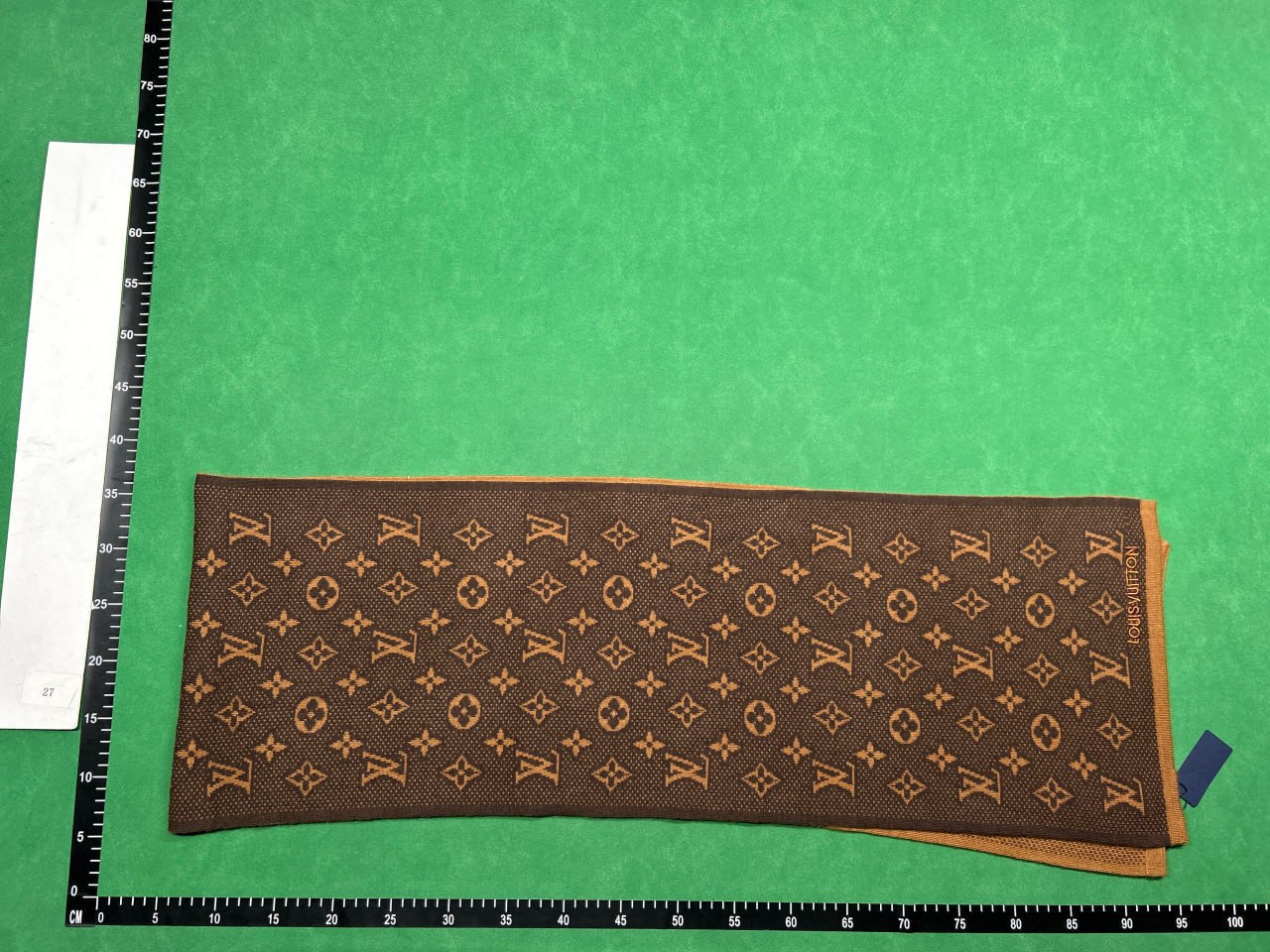 Louis Vuitton Scarf — QC reference 2