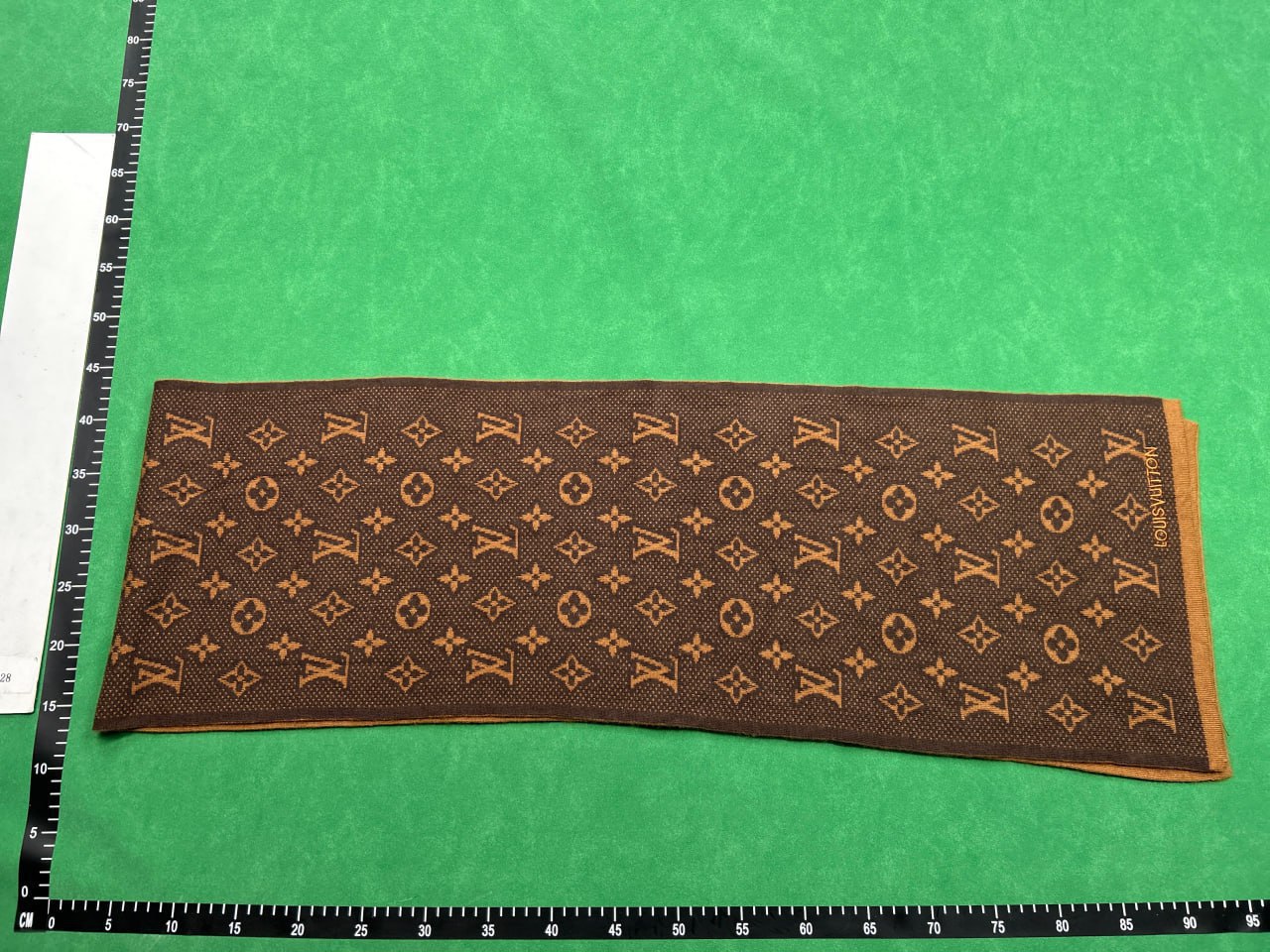 Louis Vuitton Scarf — QC reference 3