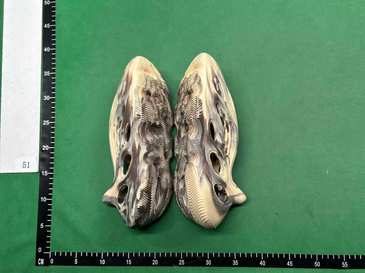 Yeezy Slide — QC reference 3