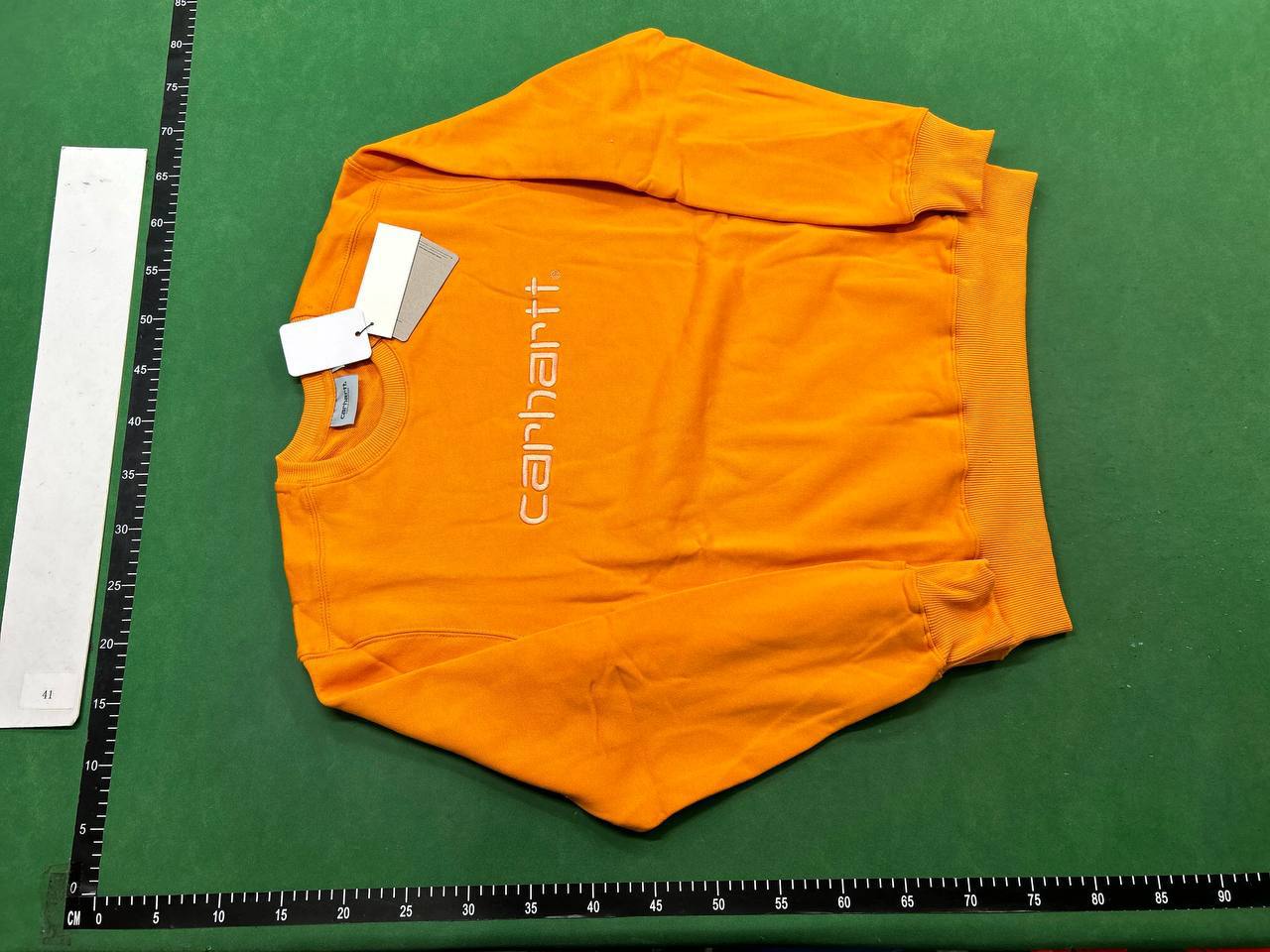 CARHARTT crew sweatshirt — QC reference 2