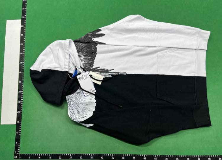 Marcelo Burlons Hoodie(40CP — QC reference 3