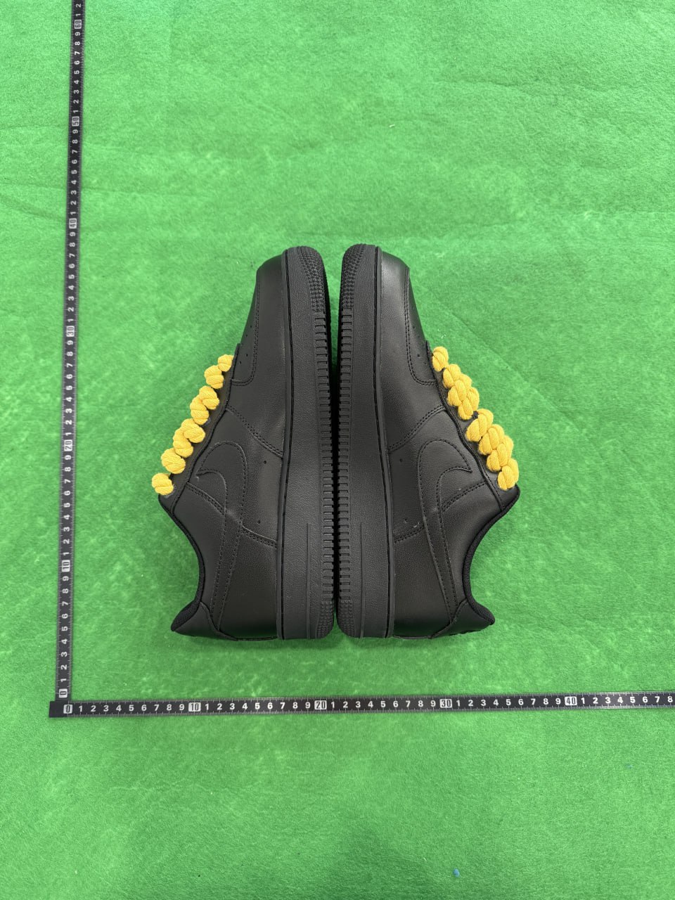 NIKE Air Force 1 — QC reference 2