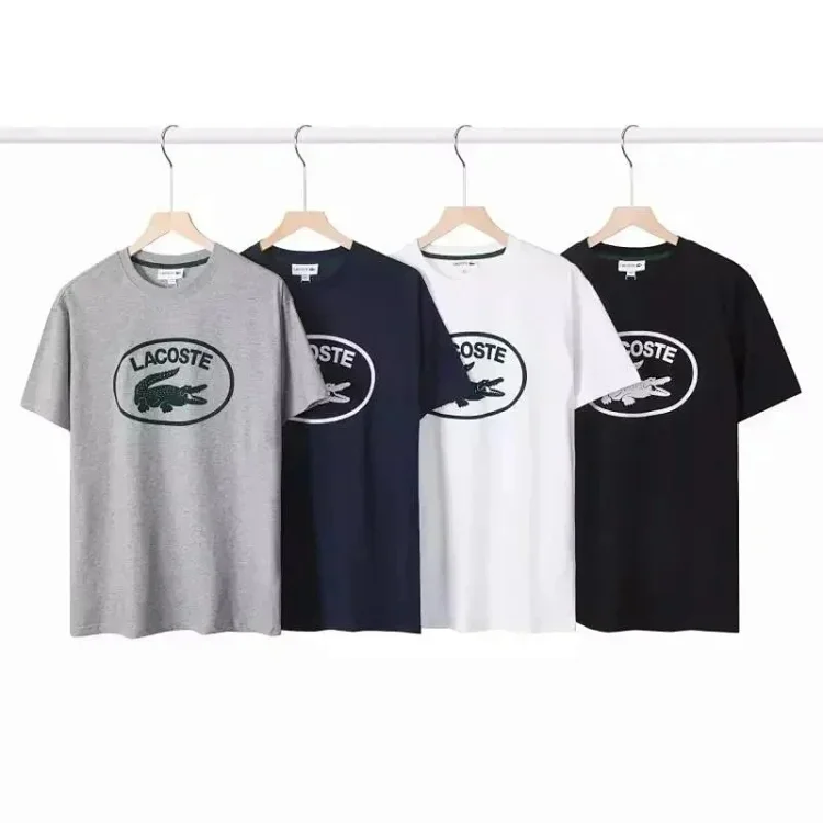 Lacoste T-shirt (40 CP)