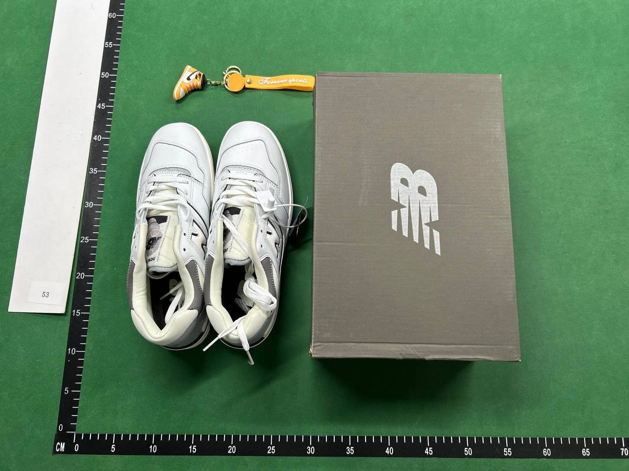 New Balances 550 shoes — QC reference 2