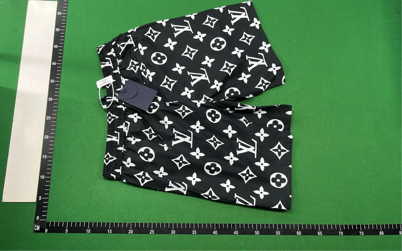 LV Shorts — QC reference 4