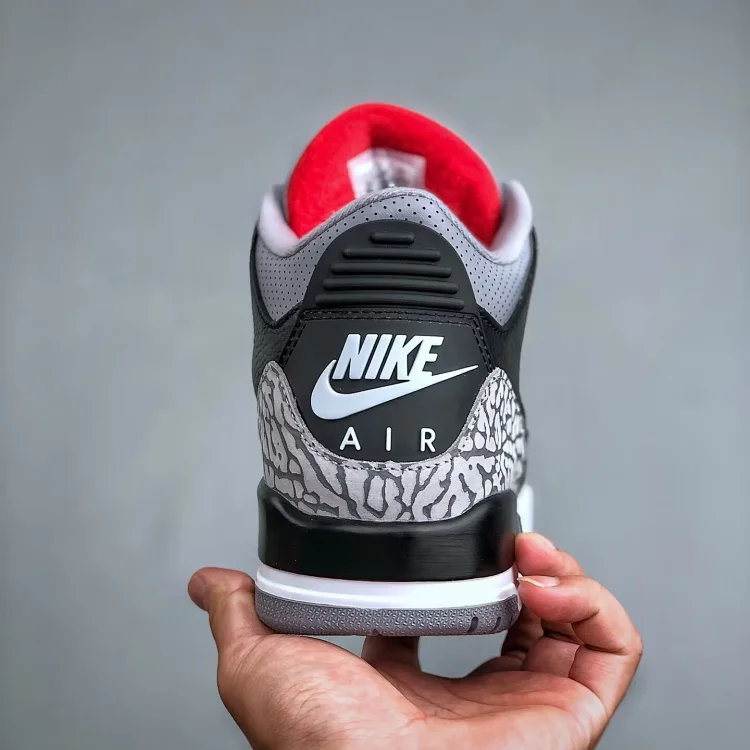 Nike Air Jordan 3 Sneakers