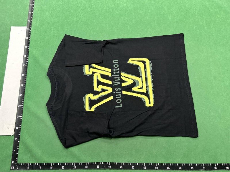 LV-T-Shirt — QC reference 3