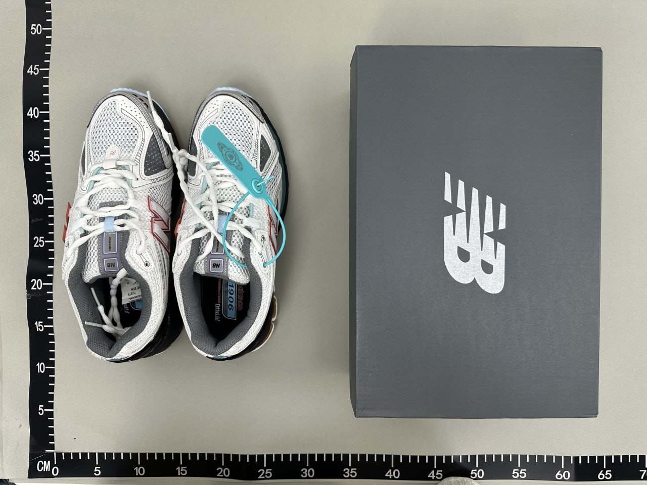New Balance 1906R reference image 2