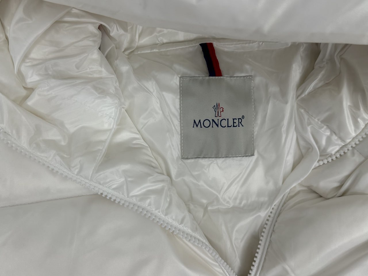 Moncler Down Jacket reference image 3