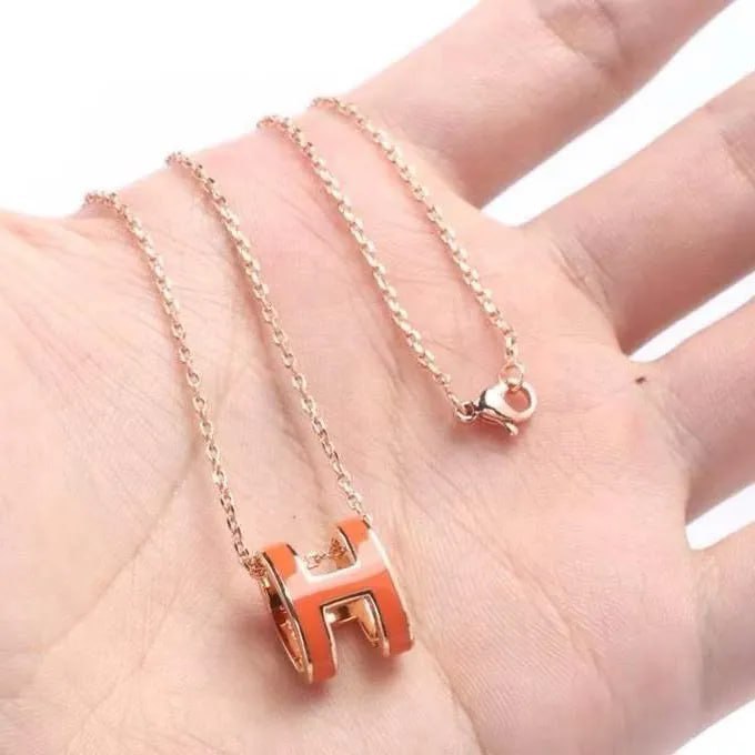 Hermès necklace reference image 2
