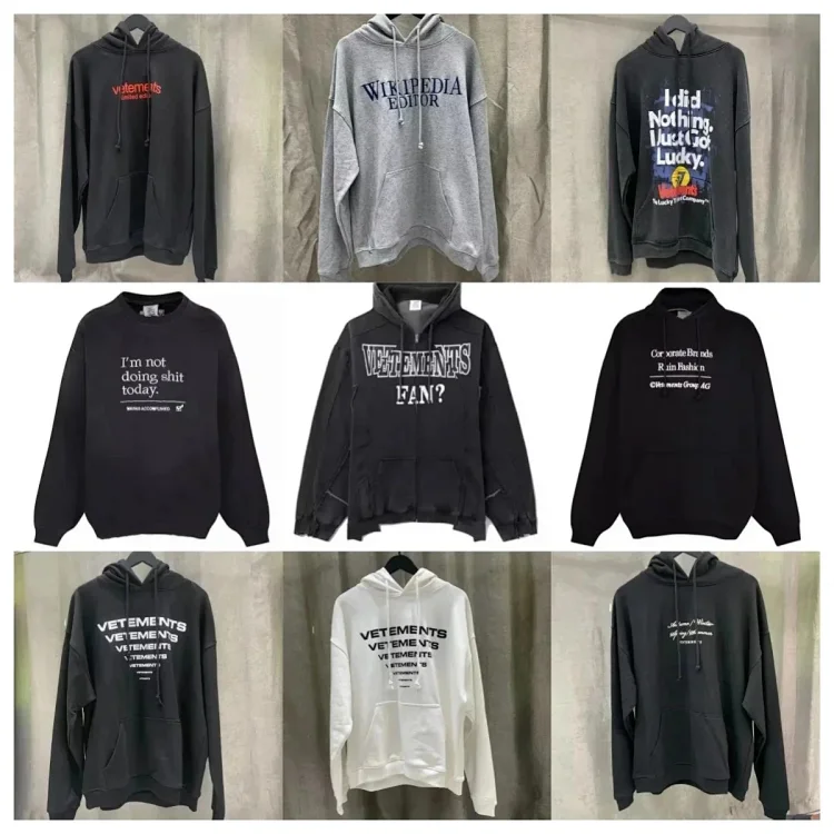 Vetements hoodie (34 CP)