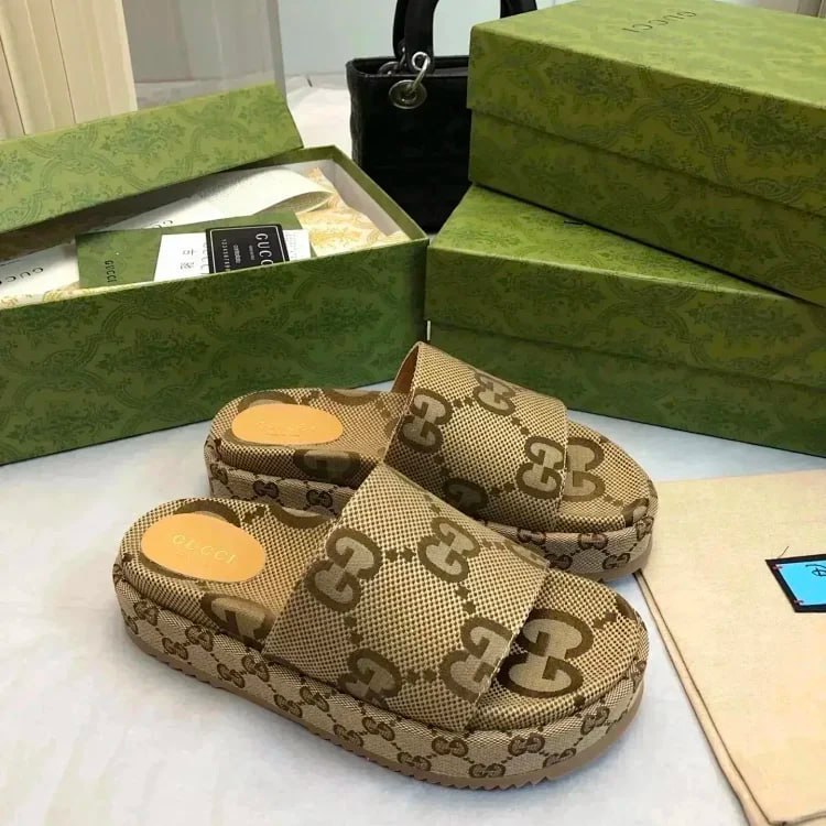 Gucci Sandals