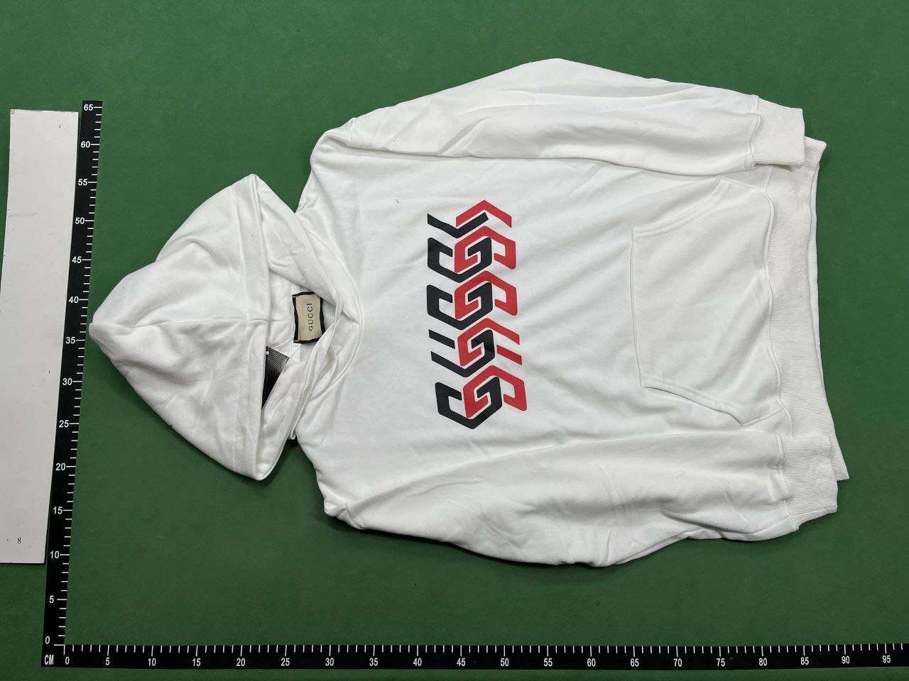 GUCCI & NIKE — QC reference 4