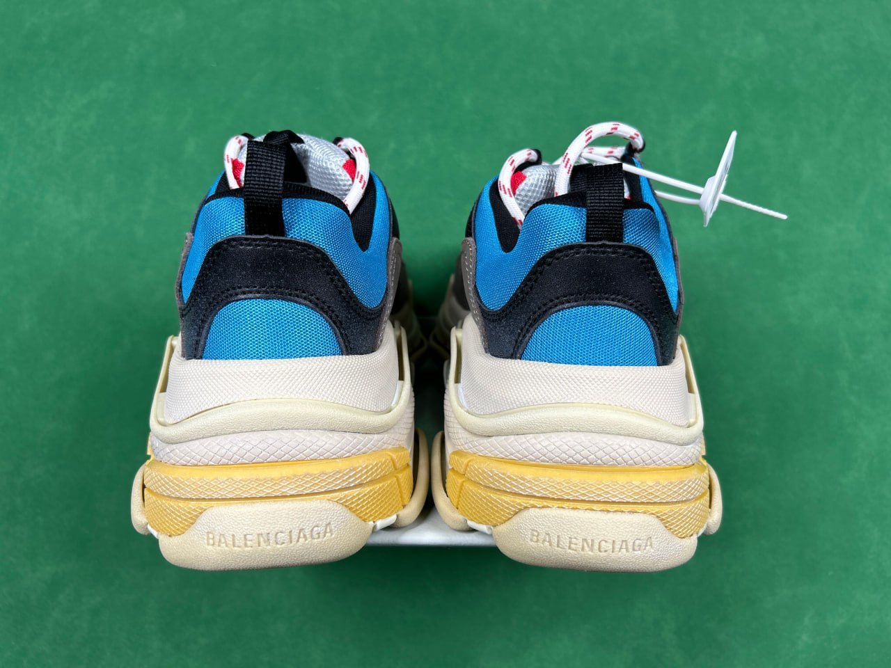 VG-BALENCIA TRIPLE S — QC reference 3