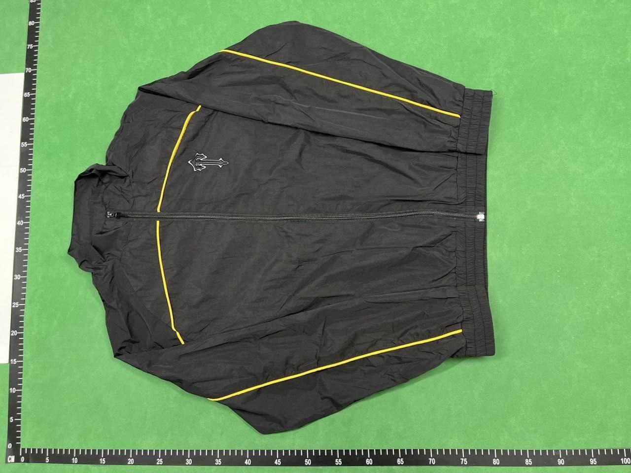 Trapstar jacket — QC reference 2