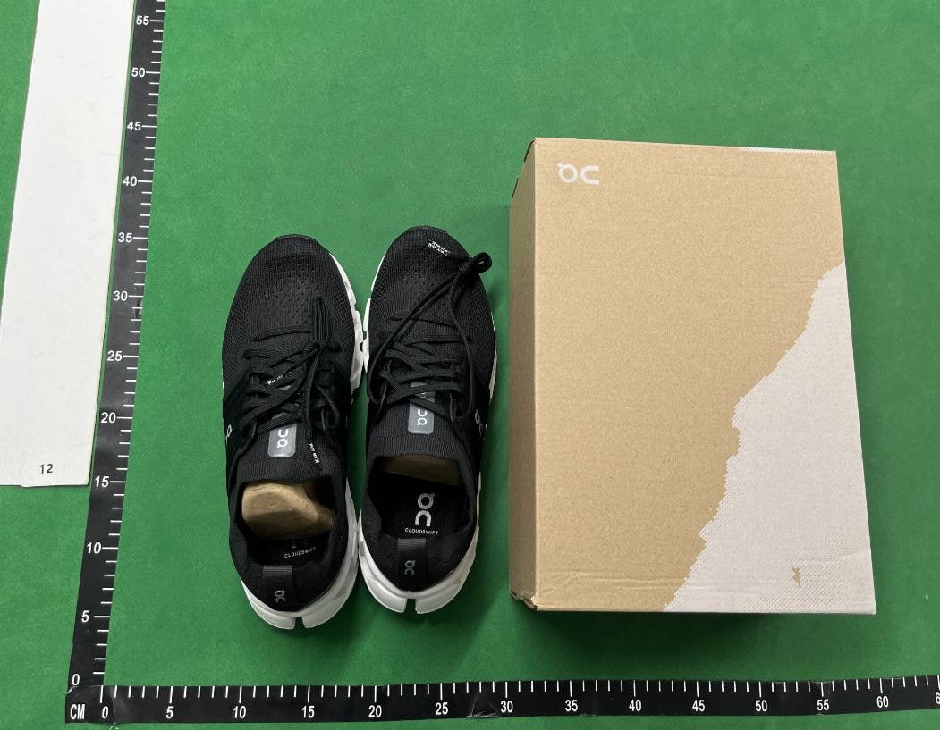 On Running Cloud(many color — QC reference 3
