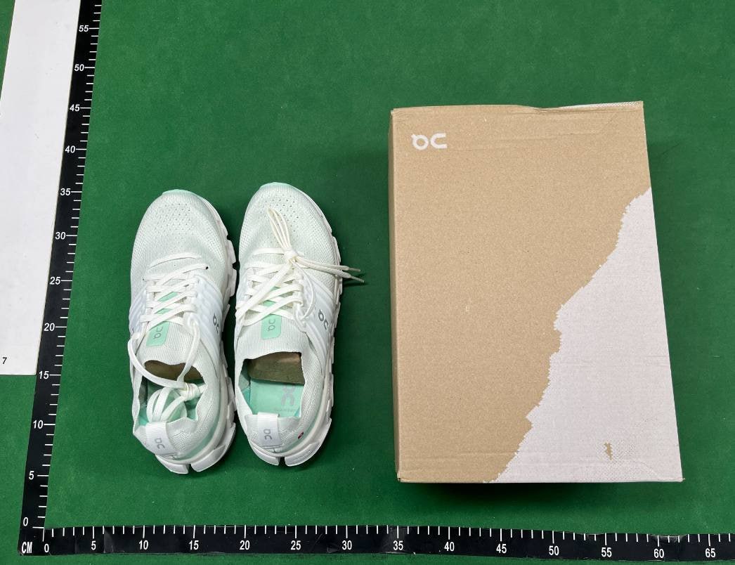 On Running Cloud(many color — QC reference 4