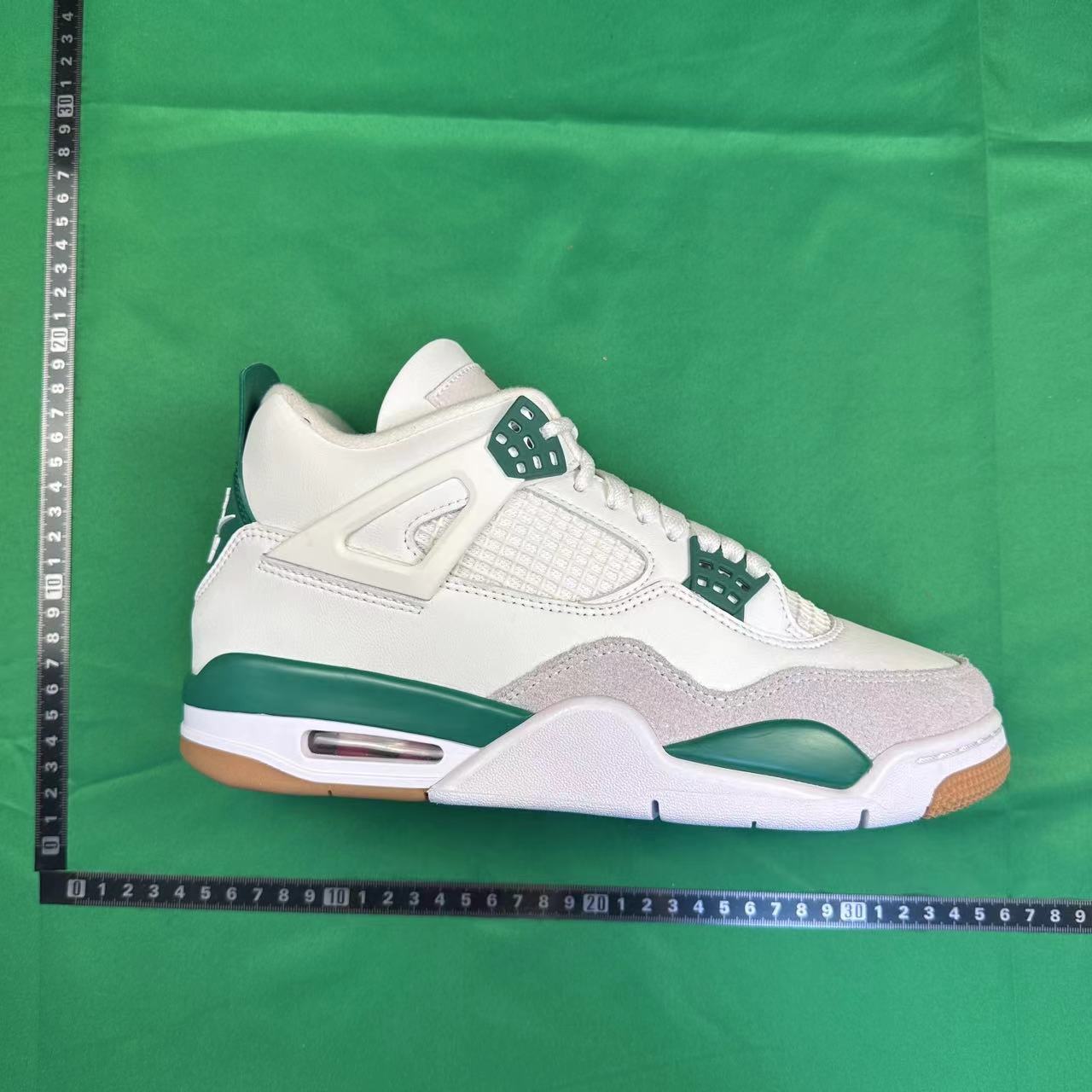 Jordan 4 — QC reference 3