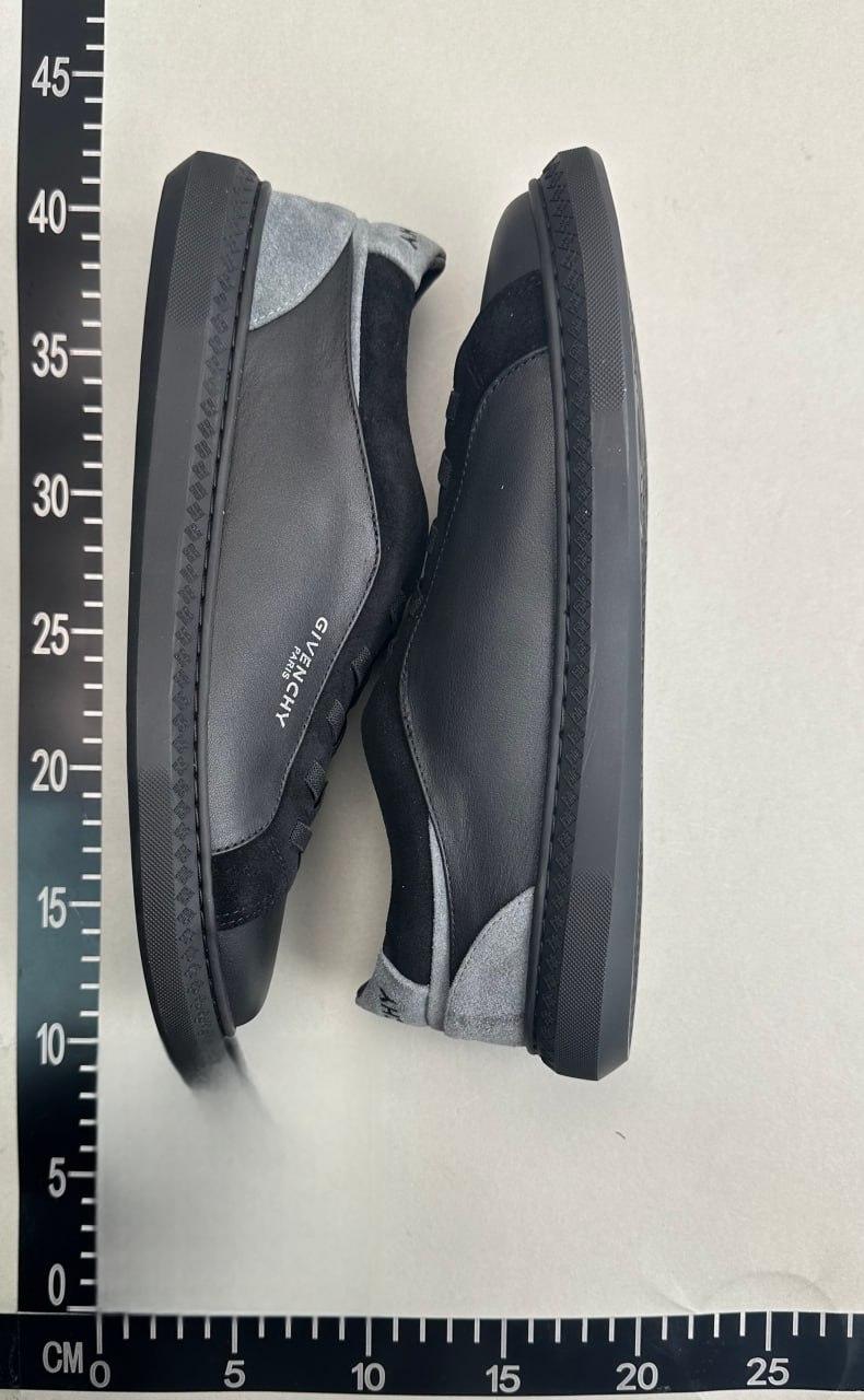 Shoes — QC reference 2
