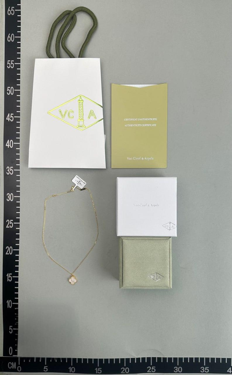 Van Cleef & Arpels Necklaces — QC reference 3
