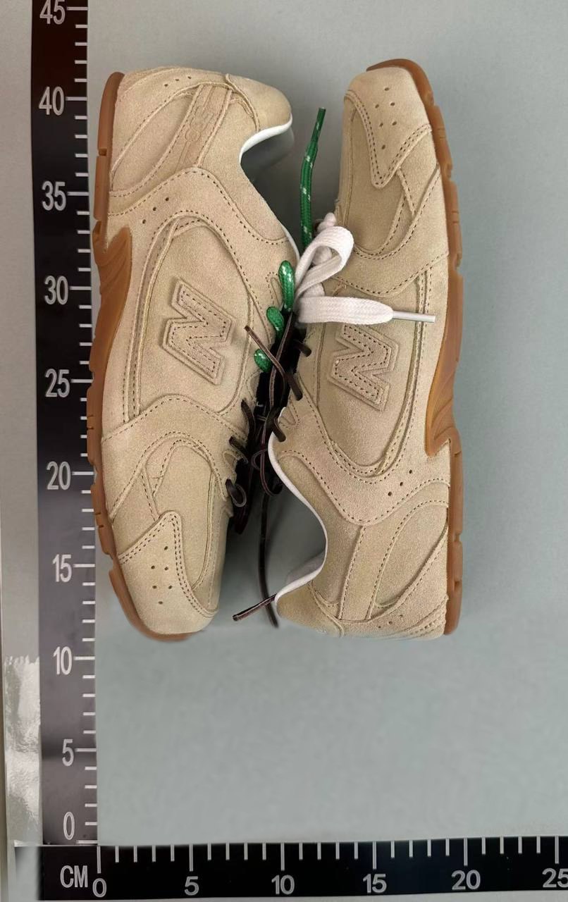 New Balance x MIU MIU 530 — QC reference 3