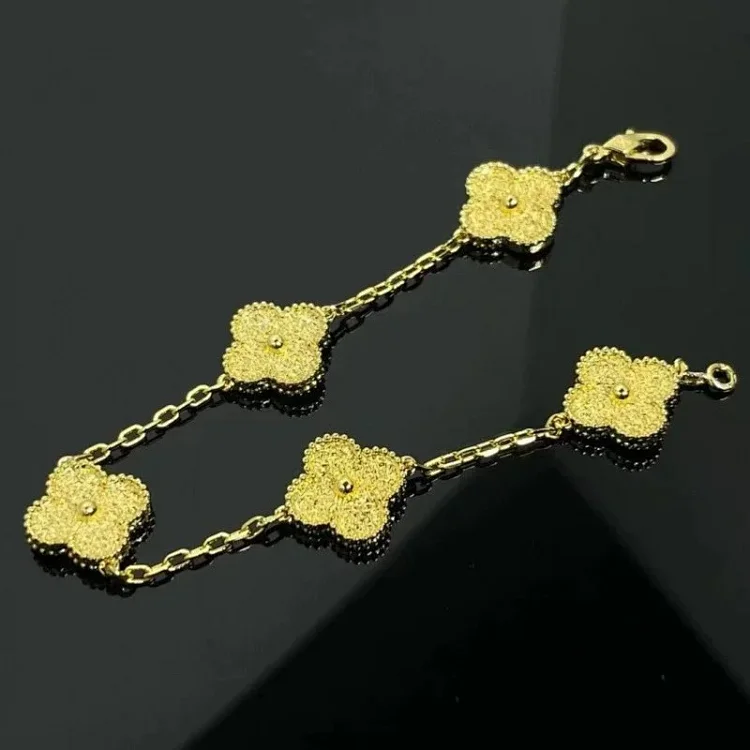Van Cleef & Arpels Alhambra Bracelet