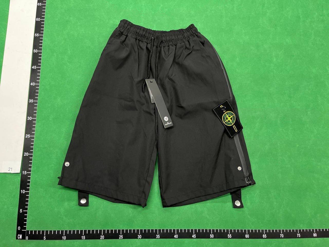 Stone Island Shorts (30 CP) — QC reference 3